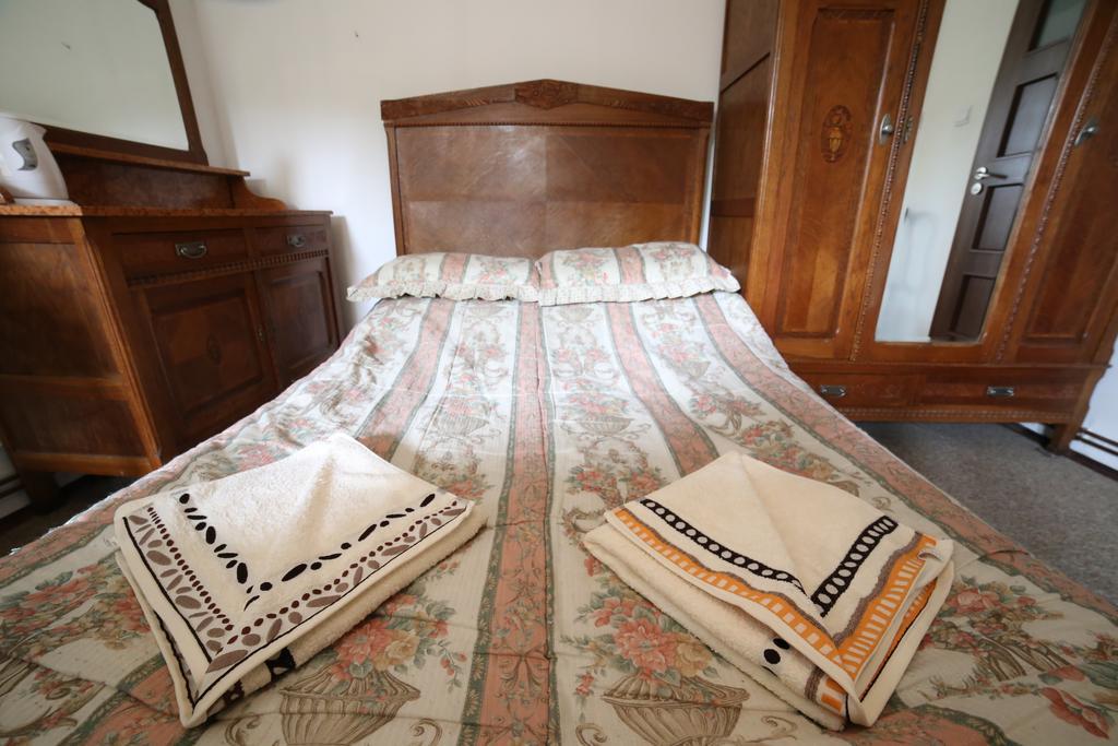 Domy Wczasowe Tryumfy Bed and Breakfast Krynica Zdroj Δωμάτιο φωτογραφία